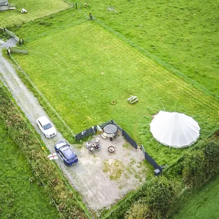 Unit 1 - Dolly Daydream Bell Tent בית נופש *