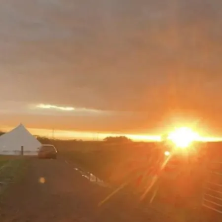 Unit 1 - Dolly Daydream Bell Tent * Carlisle (Cumbria)